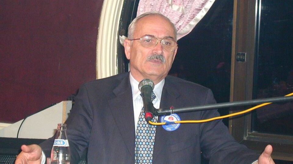 Eski Başbakan Yardımcısı vefat etti