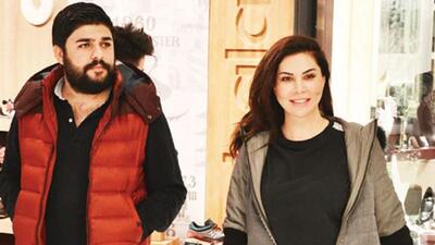 Ebru'ya yeni yıl hediyesi