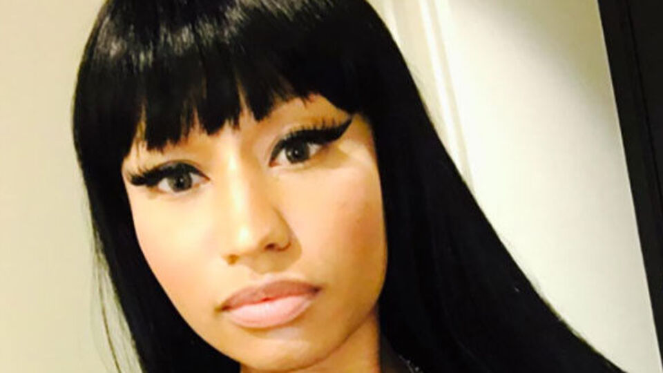 Tek taşını sergiledi