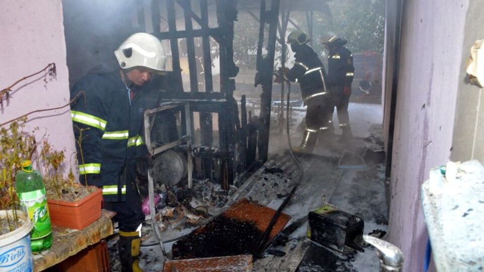 Mutfak tüpü bomba gibi patladı!