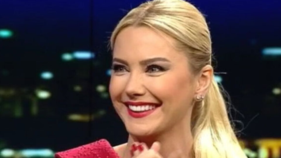 Ece Erken'e piyango vurdu