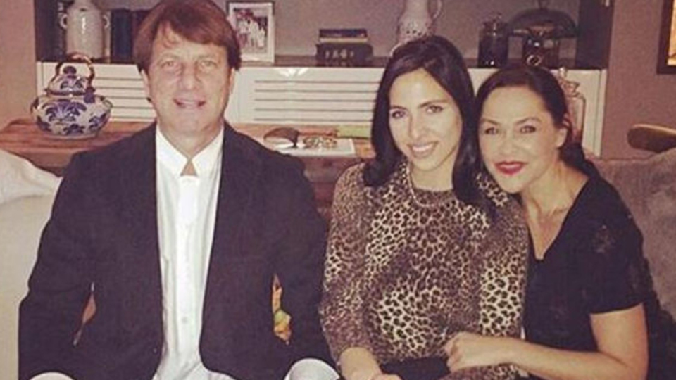 Zehra'ya çifte sürpriz!