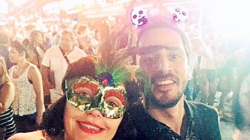 Yeni evliler eğlencede!