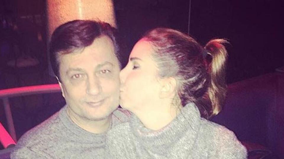 Aşkını ilan etti!