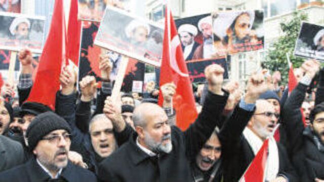 Beşiktaş'ta Nimr protestosu