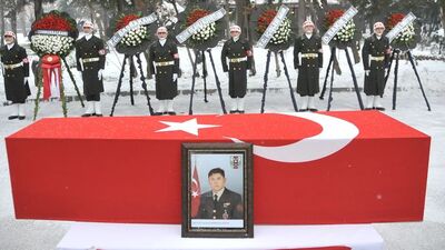 Sur'dan acı haber: 2 asker 1 polis şehit