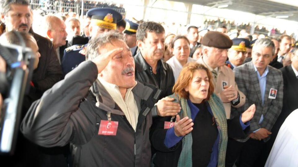 Şehit pilotun babasından Hava Kuvvetleri'ne dava