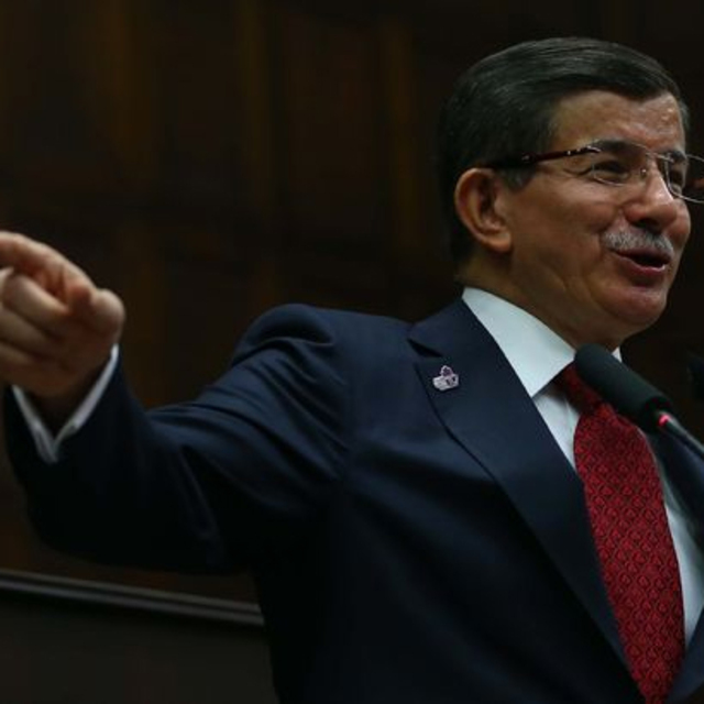 Davutoğlu açıkladı: Mesaiye Cuma Namazı ayarı geliyor
