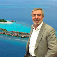 Fadıl Akgündüz’e büyük darbe