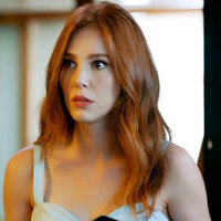 Yüzünde yaralar çıktı