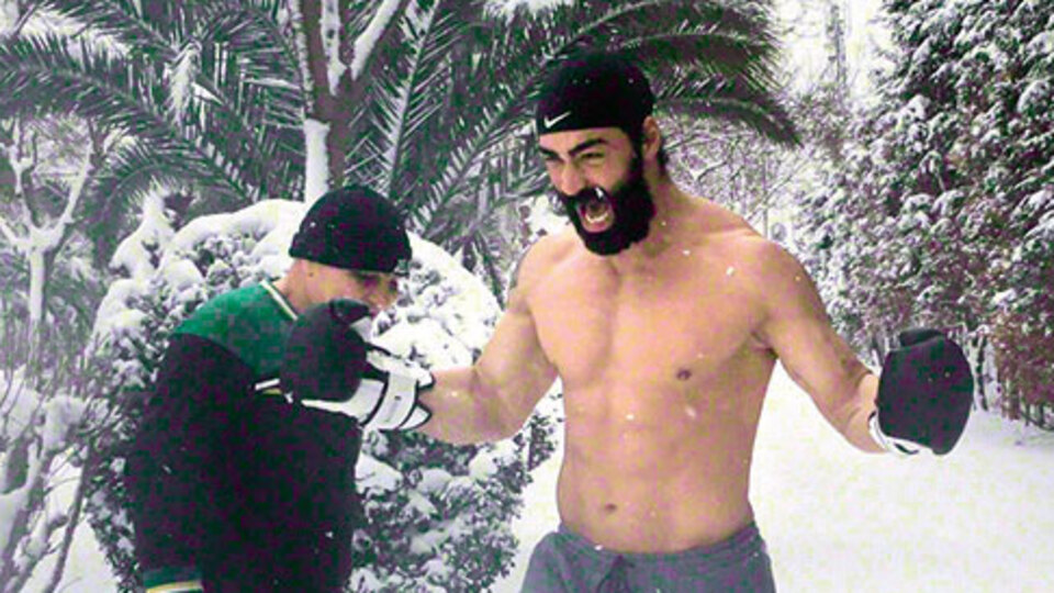 Sarp Levendoğlu fenalaştı