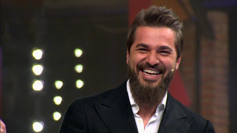 Engin Altan Düzyatan baba oldu