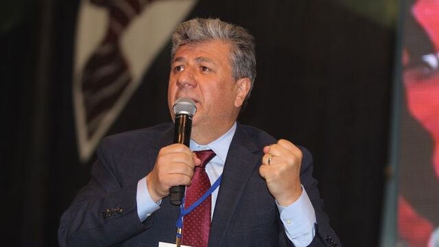 Balbay 200 imzayla geliyor
