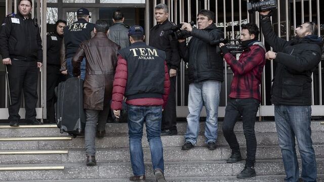 Ankara merkezli 20 ilde "dinleme" operasyonu: 20 gözaltı