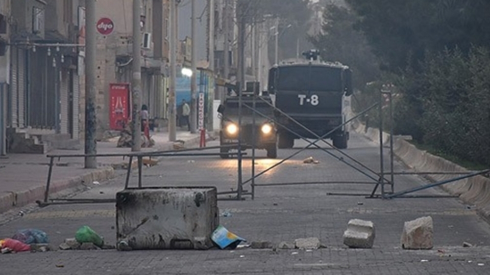 Sur'daki o sokakta, sokağa çıkma yasağı kaldırıldı