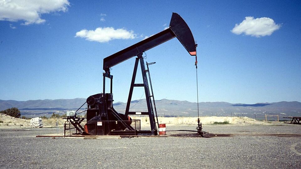 Petrol fiyatları 30 doların altına düştü