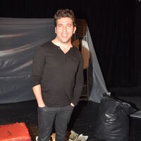 "Teröre inat sanat yapılmalı"