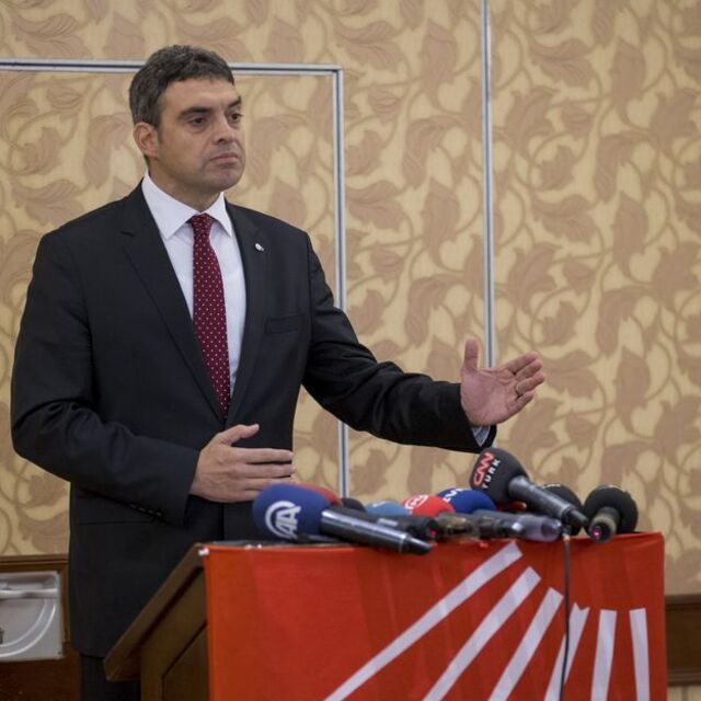 İnce'den sonra Oran da çekildi