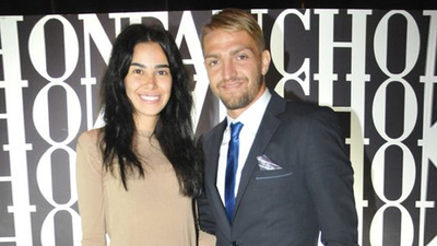 Caner-Asena çiftinden flaş karar