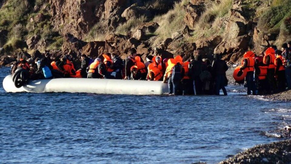 Bir günde 837 göçmen!