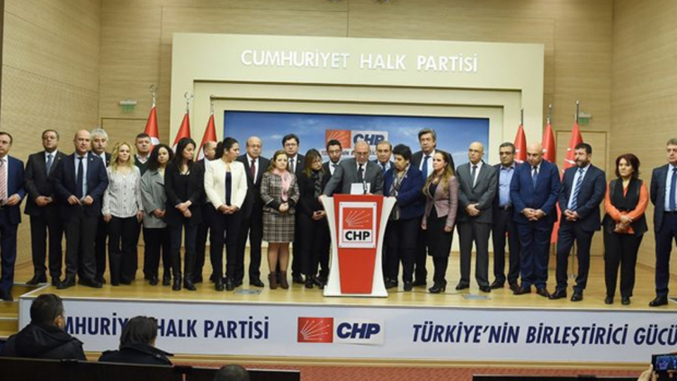 CHP'den "akademisyenler" bildirisi