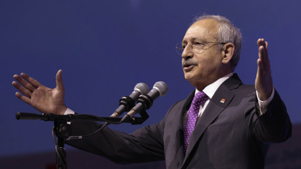 CHP'de beklenen seçim bugün...