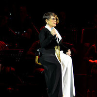 Kanat'ı gördü duygulandı