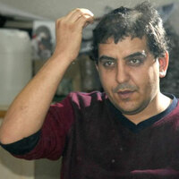 Müşterisinde denemedi, kendi başını yaktı!