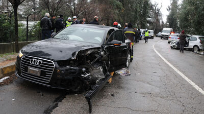 Oktay Vural'ın makam şoförü kaza yaptı