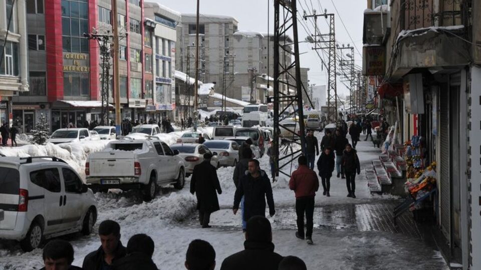 Valilik, jandarma ve emniyet Cizre ve Yüksekova'ya taşınacak