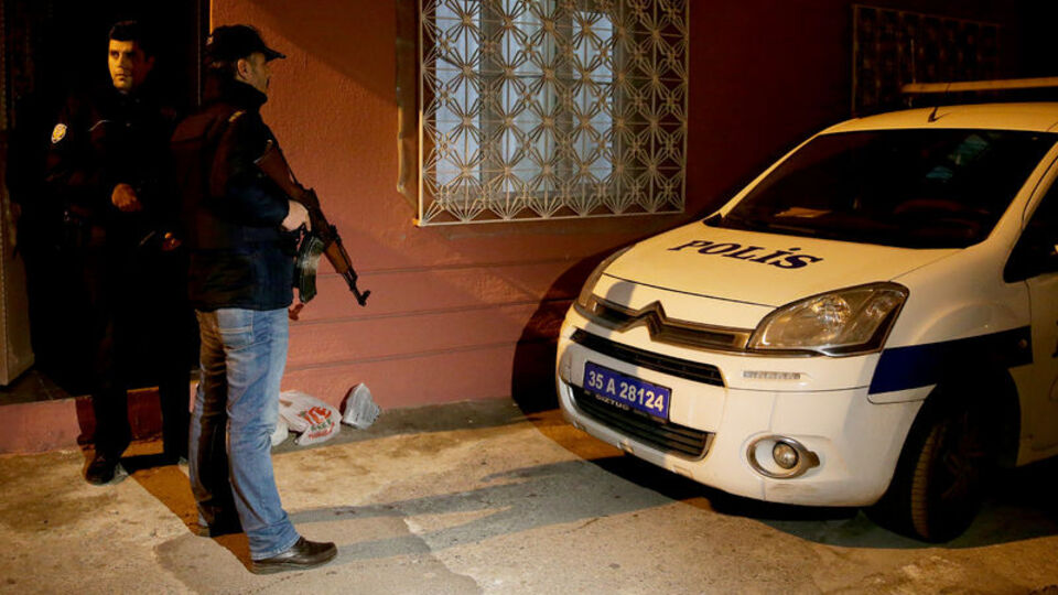 İzmir'de terör operasyonu: 7 gözaltı