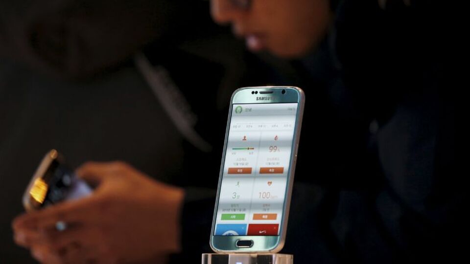 Samsung'a büyük darbe