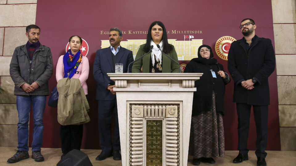 Öcalan, Meclis'te dayısıyla basın toplantısı yaptı