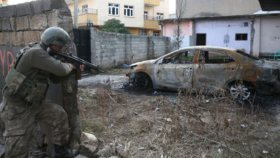 Cizre'de bir özel harekatçı şehit!