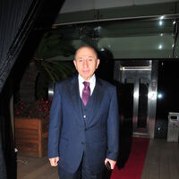 Nihat Özdemir kimdir?