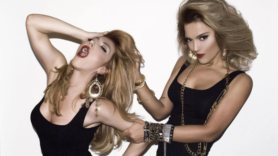 Demet'ten Hande'ye sus ihtarı!