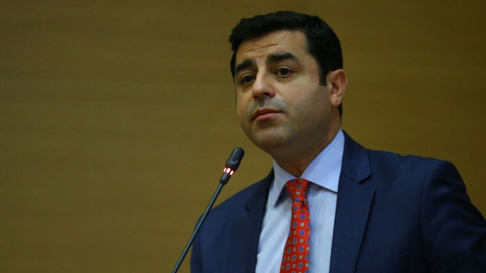 "Bin defa düşünmek zorundayız"