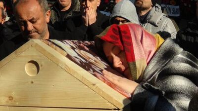 Karne aldığı gün ölen Açelya son yolculuğuna uğurlandı