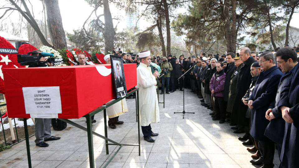 Cizre şehidine son görev