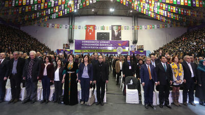 HDP'de eşbaşkanlar yine seçildi PM'de ise 74 isim liste dışı kaldı