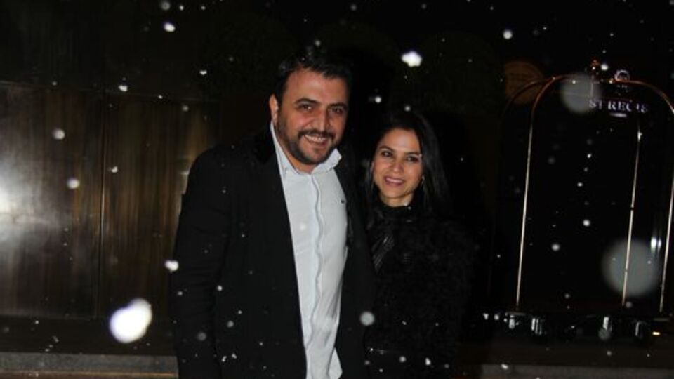 Nişanlısıyla gecelerde