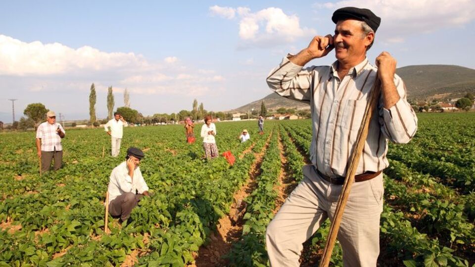 'Çiftçi Kulübü'ne % 15 faiz indirimi