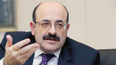 Akademisyene İngilizce ayarı!