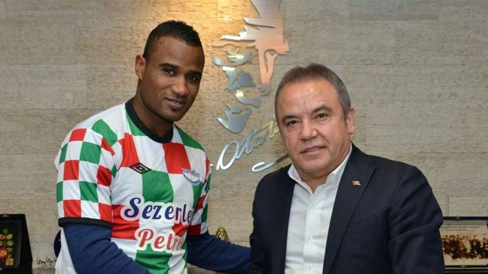 Milli oyuncu amatör ligde!