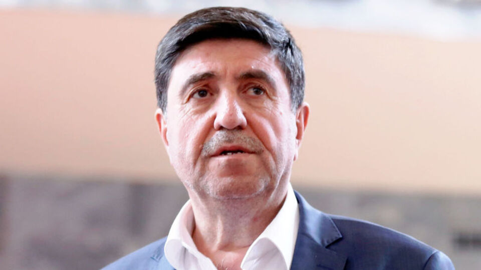 HDP'li Tan dizide oynayan Sedat Peker'in oğlunu sordu