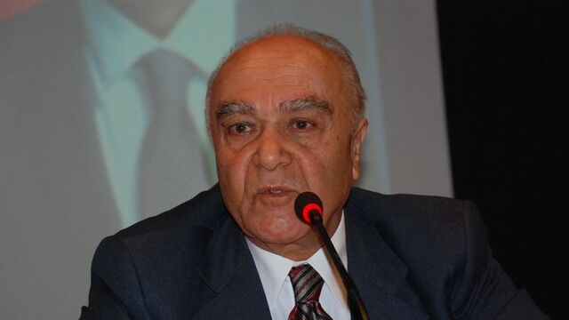 AYM'den Eski bakan için karar!