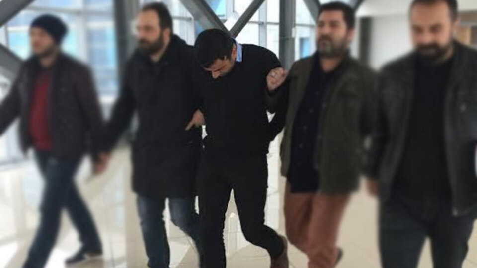 8 sabıkalı servis şoförü!