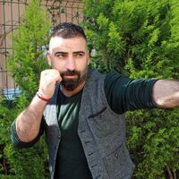 Dolandırıcılar sert kayaya çarptı