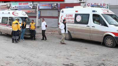 Yaralılarla ambulans arasında 'hendek' var!