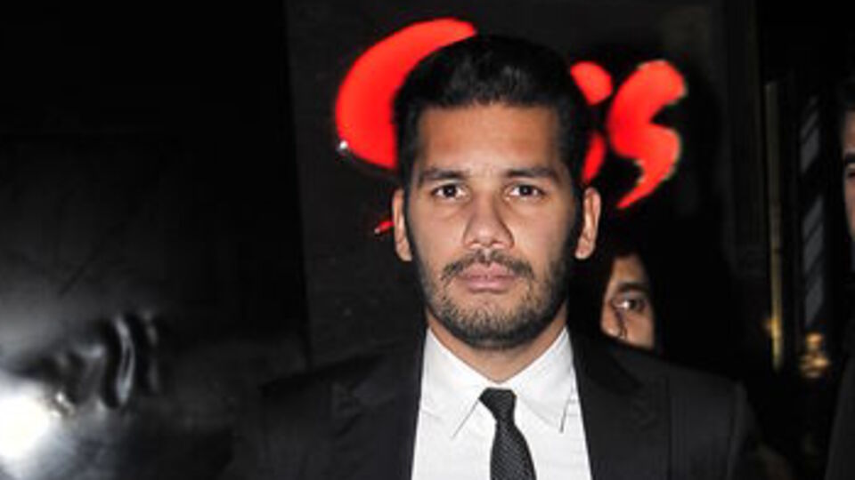 Rüzgar Çetin kimdir?